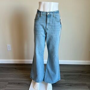 Universal Thread Women’s High-Rise Flare Jeans.